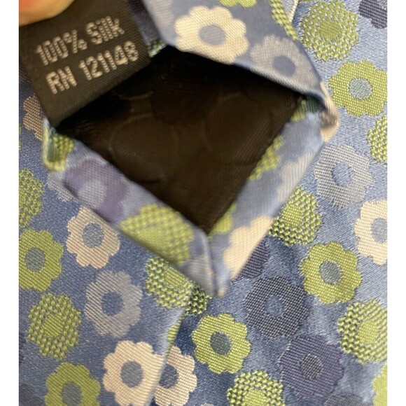 Perry Ellis Portfolio Blue Green Spring Daisies 100% Silk Mens Neck Tie 59"x 3.5 - Picture 5 of 7